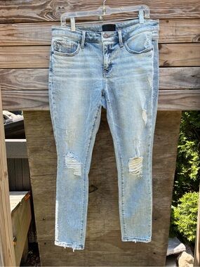 Buckle Black Fit 53 Skinny Light Wash Distressed Jeans 30 x 30